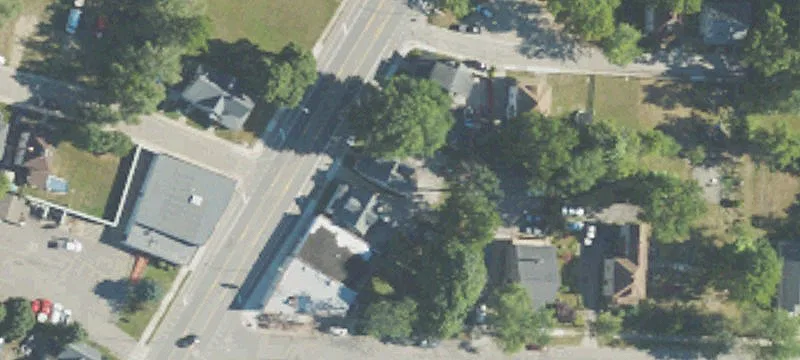 Well-Maintained Duplex with Parking