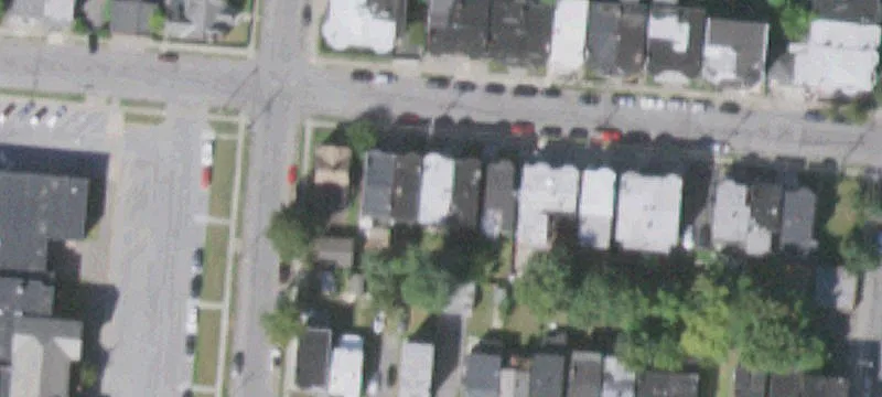 Updated Triplex Near Amenities