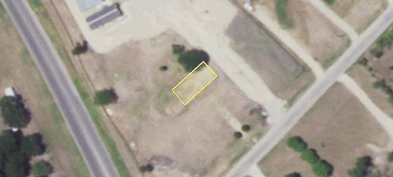 Warehouse Near IH 35 Available