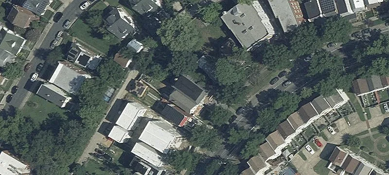 Congress Heights Mixed-Use Colonial Property