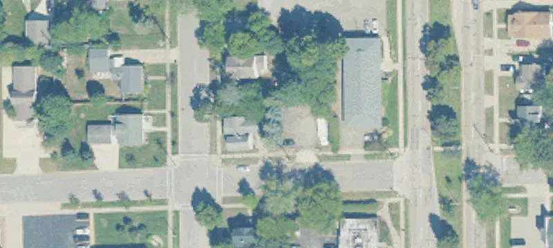 Grand Haven Duplex with Parking