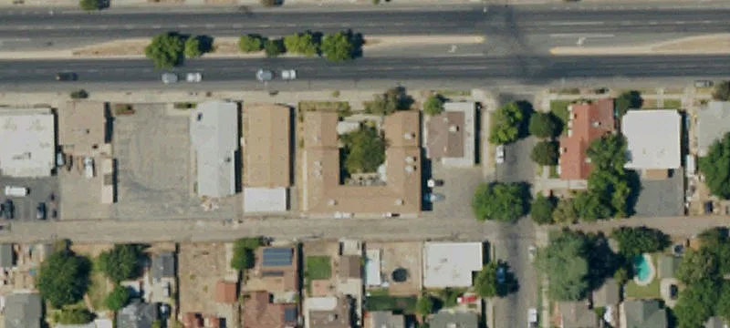 High-Visibility Commercial Building For Sale