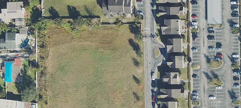 Prime Vacant Lot on Colonial
