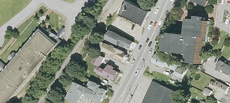 Multifamily Building in Lakeport District