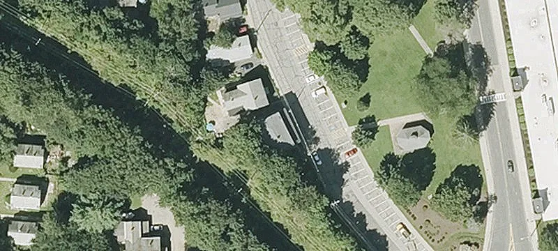 Mixed-Use Property with Commercial Unit