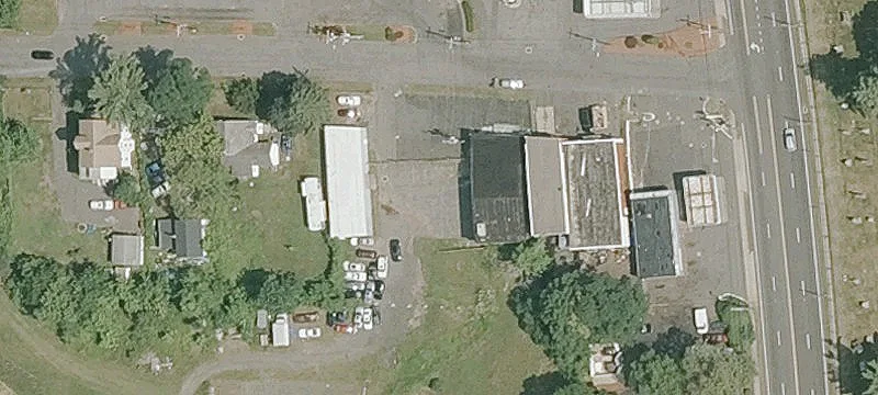 Commercial Lot with Three Buildings
