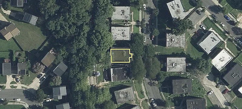 Vacant Four-Unit Building Opportunity