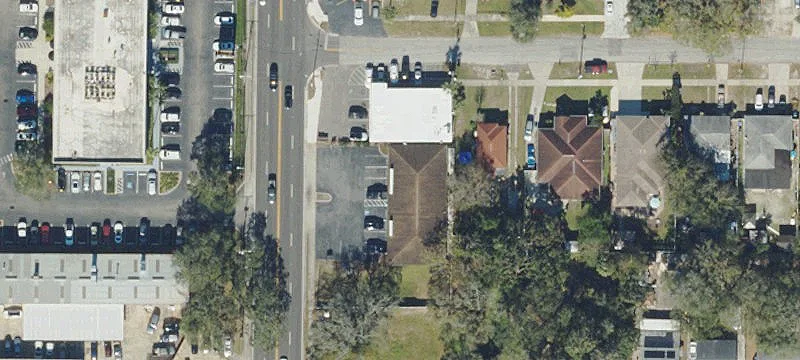 Versatile Commercial Property in Tampa