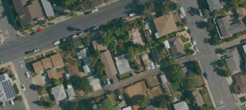 Cozy Three-Unit Complex