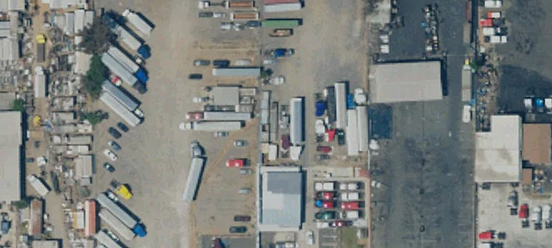 High-Visibility Auto Service Shop