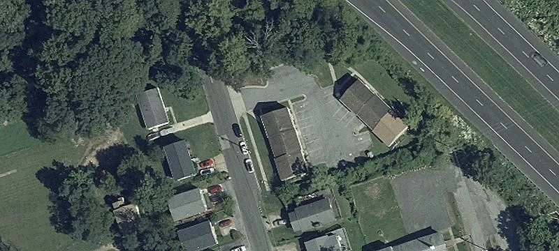 Suitland Retail/Salon Condo For Sale