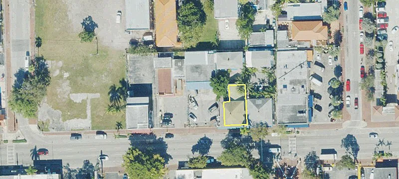 Little Havana Supermarket and Real Estate