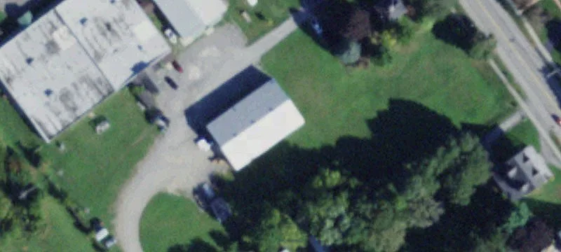 Spacious Warehouse on Large Lot