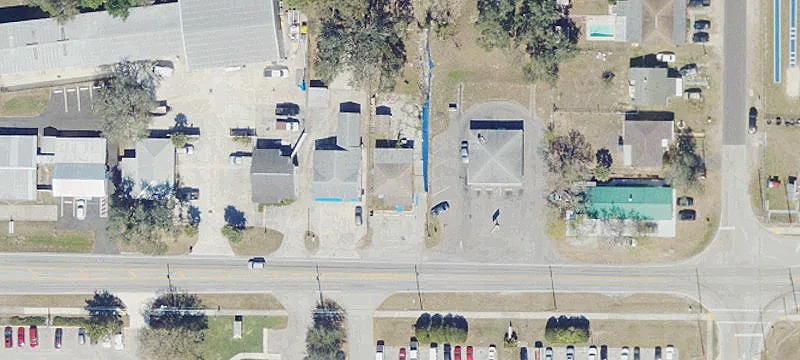 Freestanding Commercial Building in Sebring