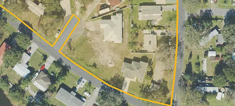 Vacant Lot in Growing Area