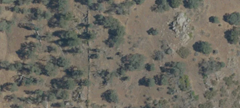 Whispering Oaks Knoll Top Building
