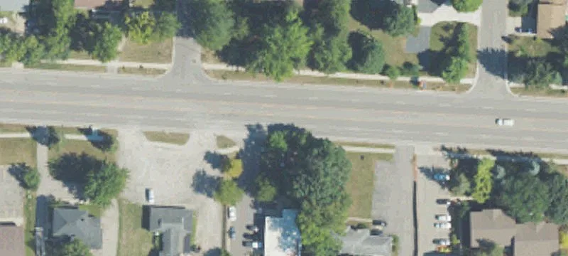Versatile Property on Active Corridor