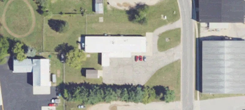 Industrial Building with Ample Office