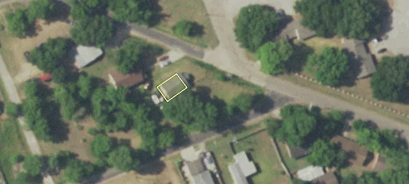 Navasota Corner Lot Opportunity