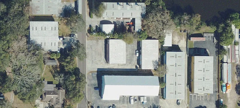 Freestanding Industrial Warehouse in Safety Harbor