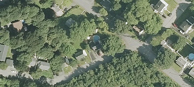 Updated Triplex Near Green Hill Park