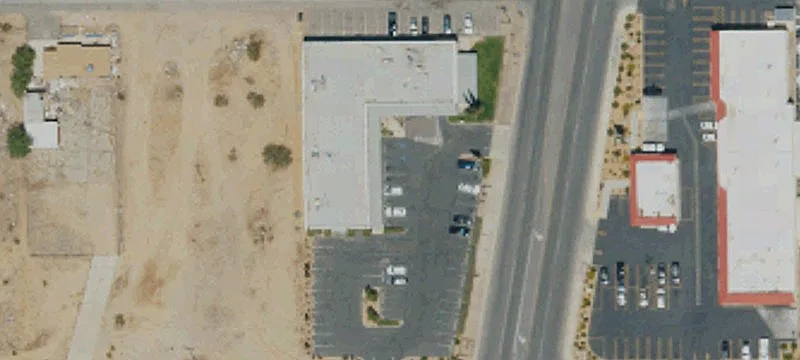 Versatile Retail/Office Space Available