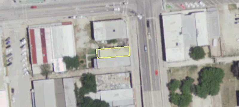 Historic Downtown Taylor Commercial Space