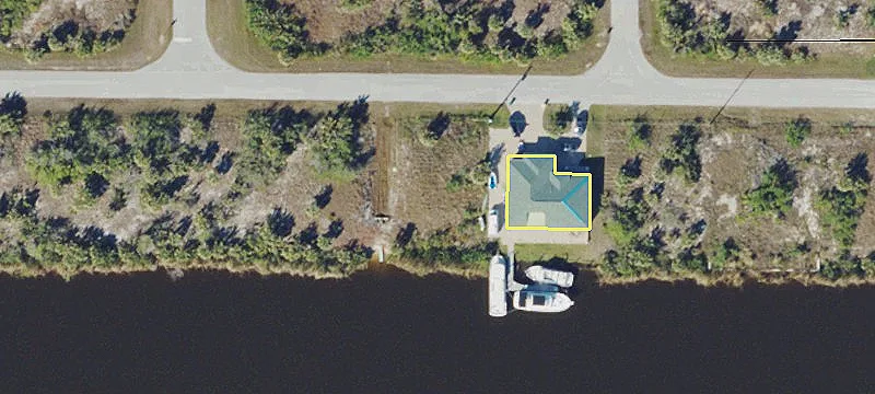 Sailboat Lot with Gulf Access