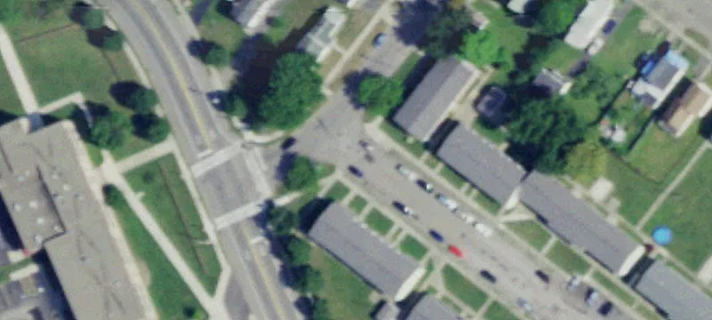 Vacant Lot Near Amenities