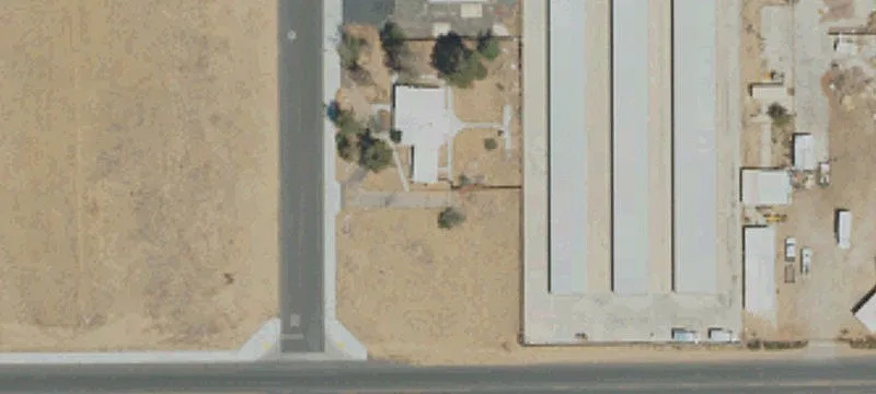 Versatile Commercial Property in Apple Valley
