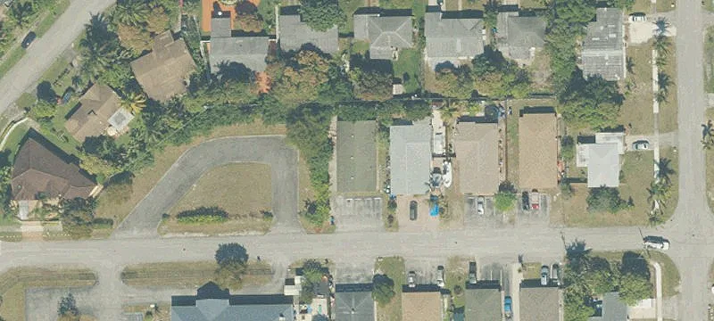 Updated Apartment in Walkable Area