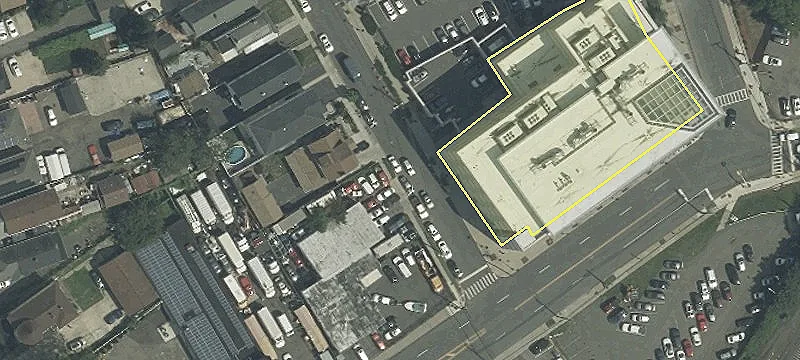 Large Multifamily Property For Sale