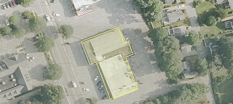 Niantic Commercial Building For Sale