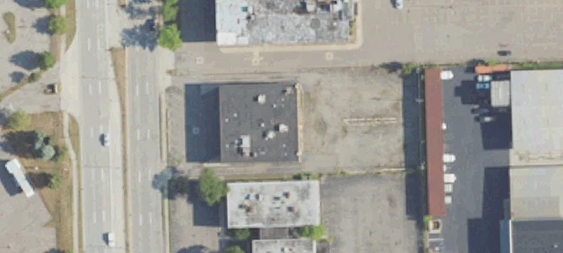 Oak Park Commercial Building Opportunity