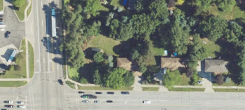 Versatile Commercial Property in Grand Rapids
