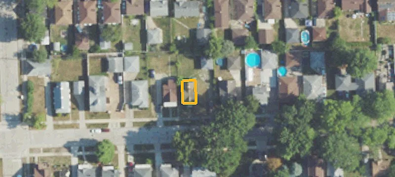 Residential Lot in Lincoln Park