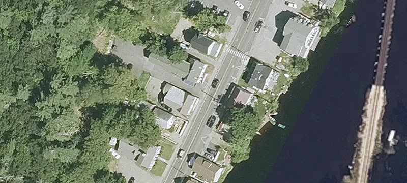 Updated Quadplex Near Downtown Milton