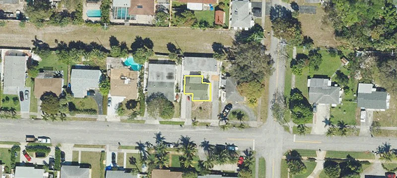 Fully Leased Lake Park Quadplex