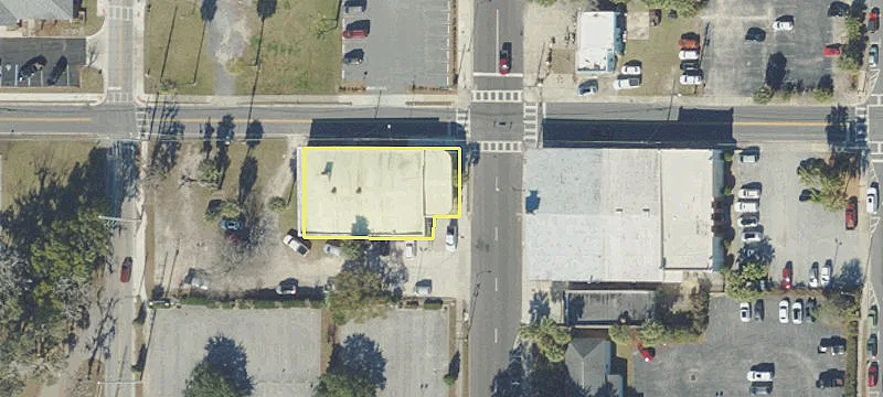 Ocala Commercial Space with Parking