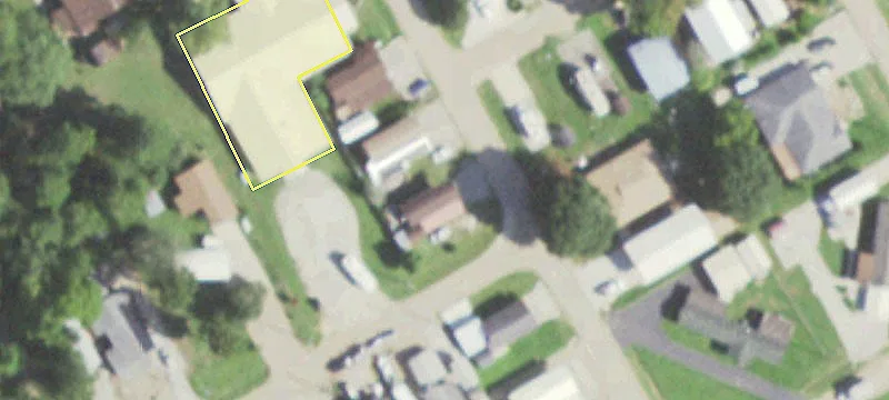 Unrestricted Land Near Livingston