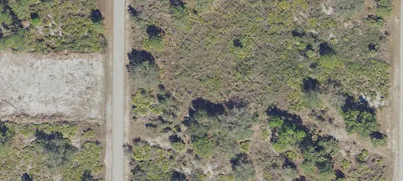 Residential Lot in Growing Neighborhood