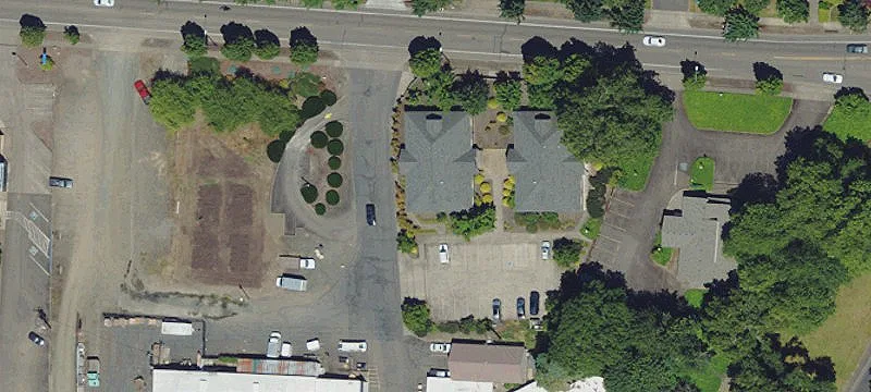 Restaurant/Bar Business for Sale