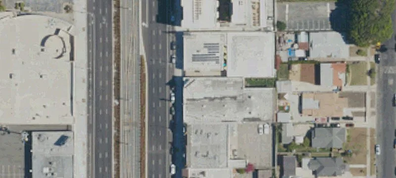 Crenshaw Blvd Commercial Building