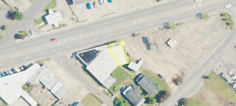 Hattiesburg Corner Lot Office Building