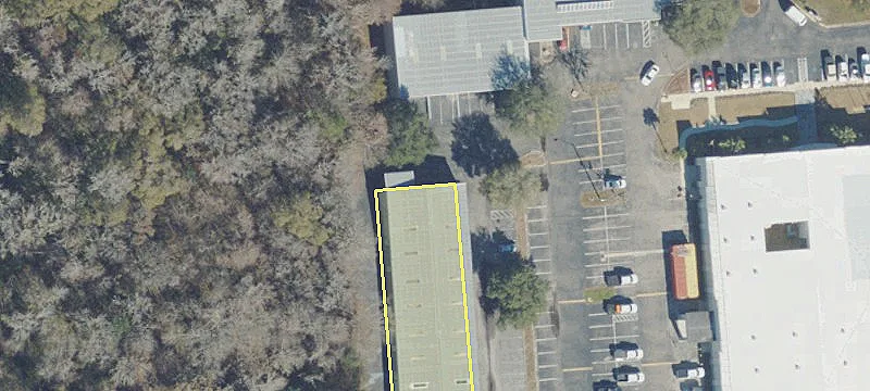 Industrial Warehouse Assemblage For Sale