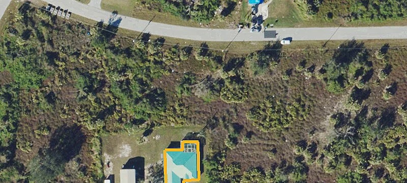 Waterfront Homesite in Growing Community