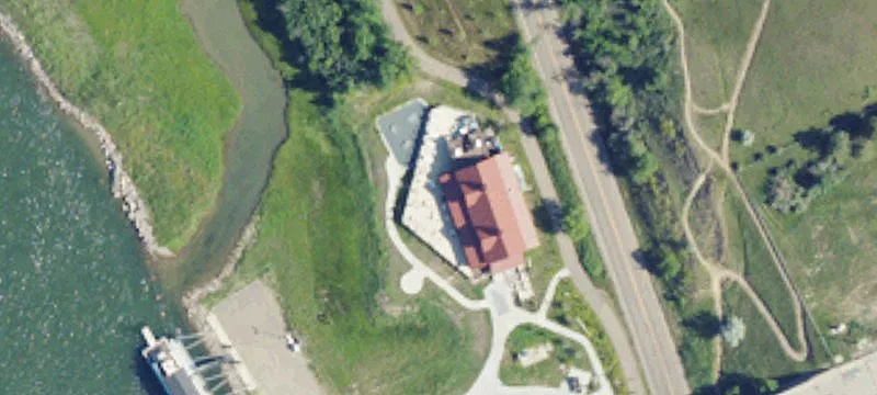Turnkey Restaurant Space on Riverfront