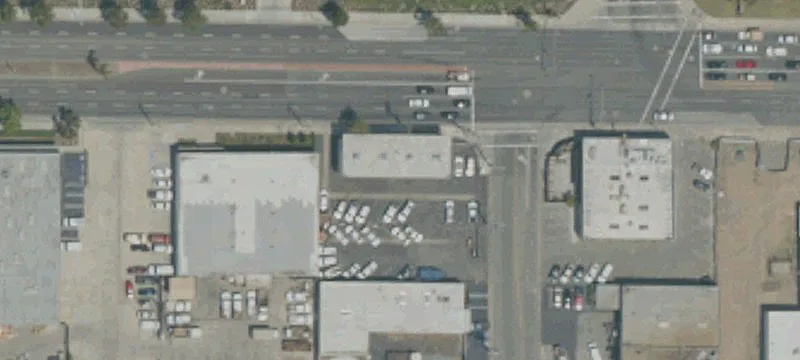 Land with Divisible Building