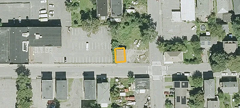 Versatile Garage with Income Potential