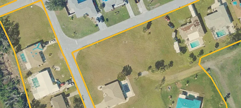 Oversized Lot in Rotonda West